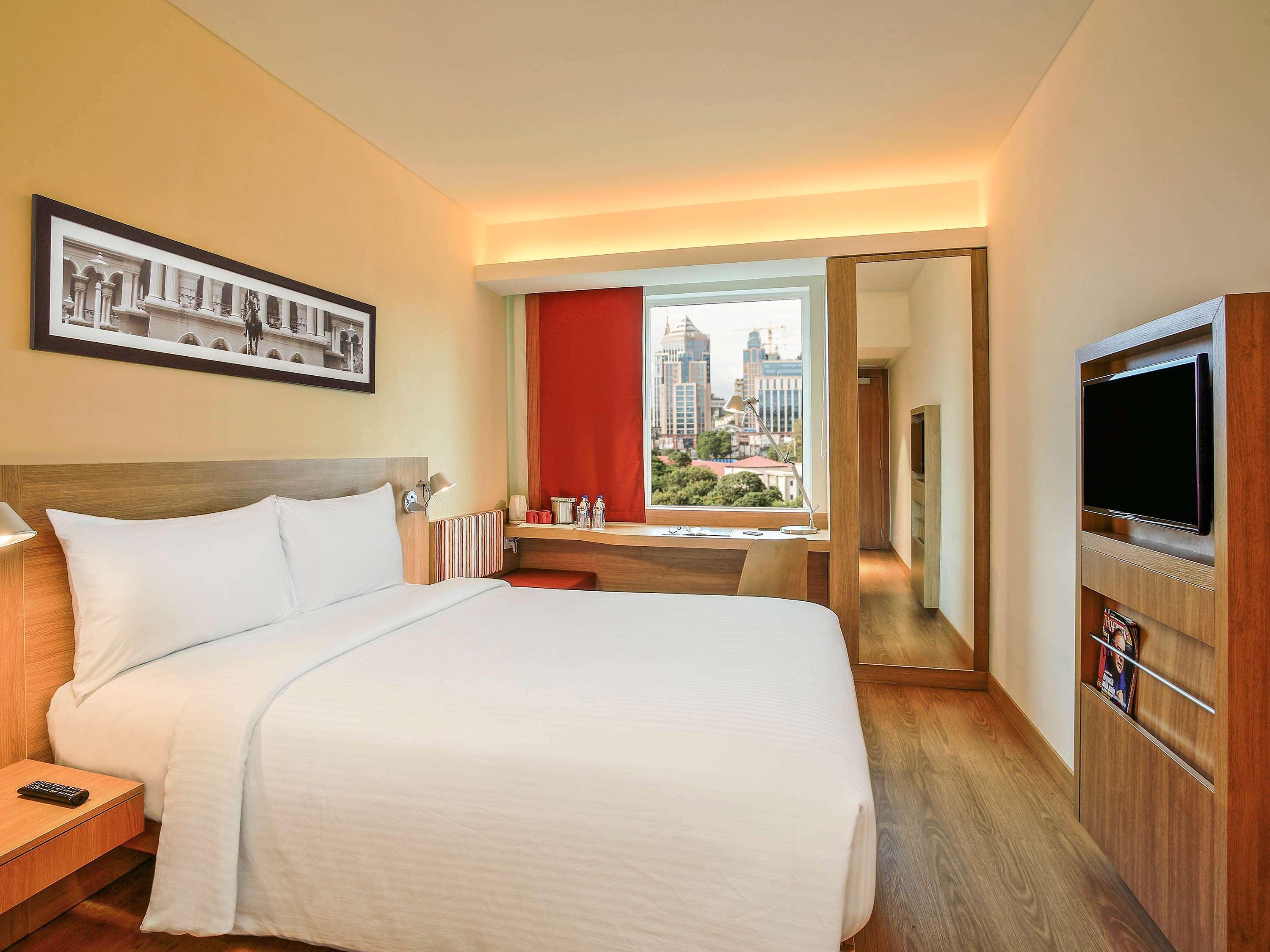 Ibis Kochi City Centre - An Accor Brand Zewnętrze zdjęcie
